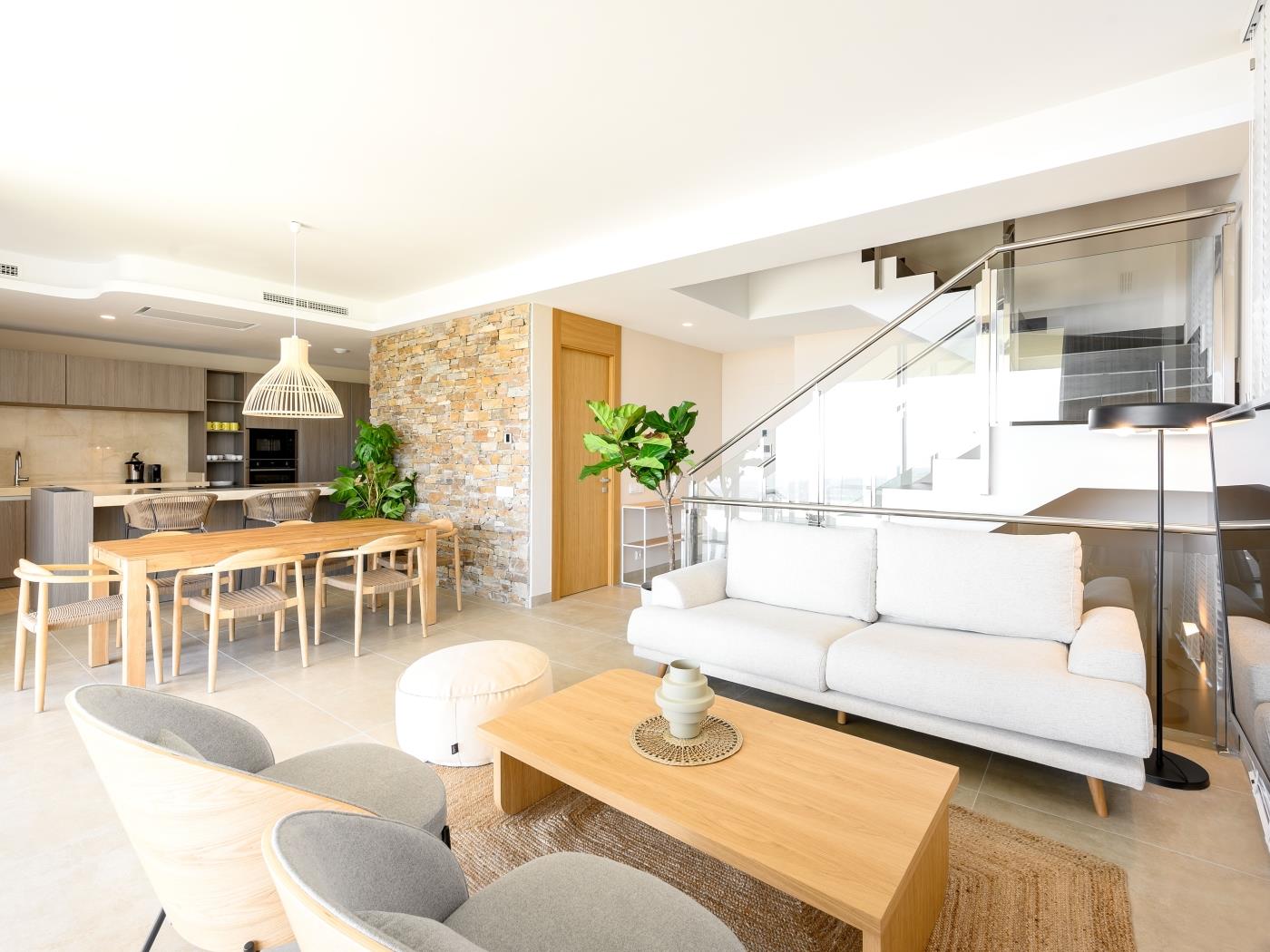Dobo Marbella Bermeja