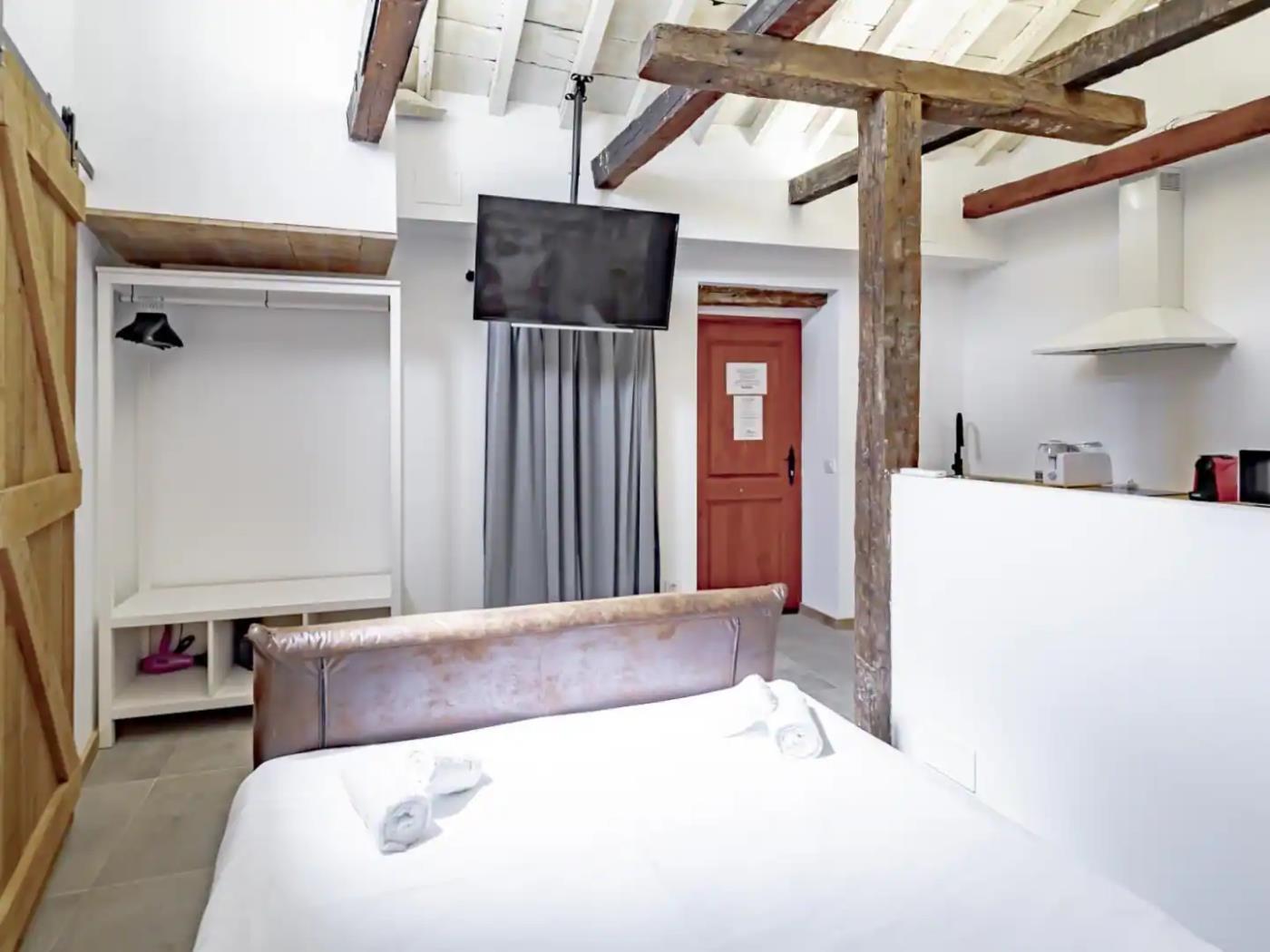 Trinitarios Apartment